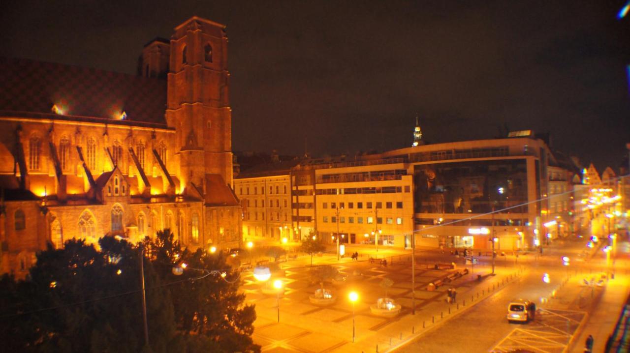 Amik Apartament-Night View Breslavia Esterno foto